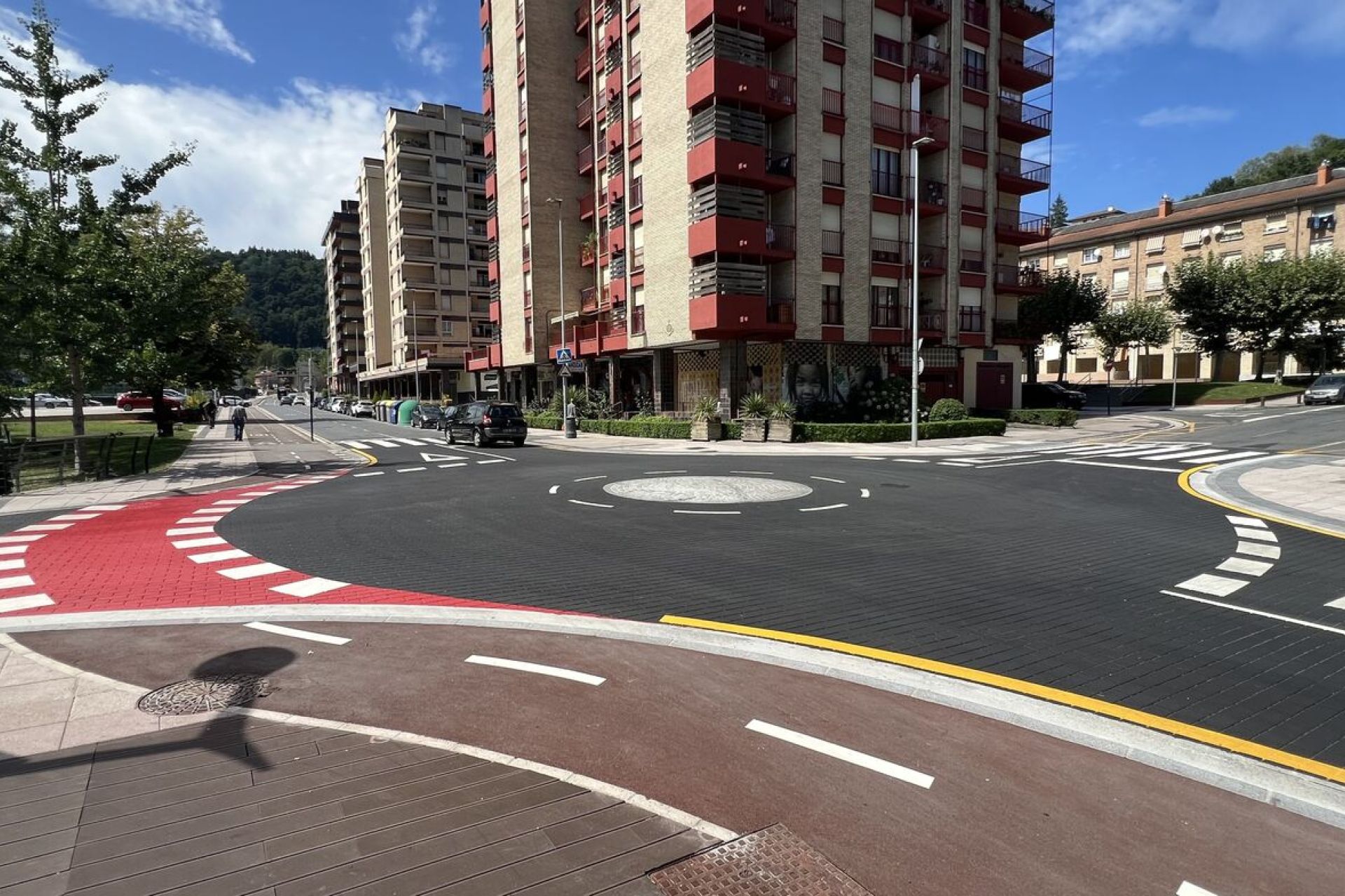 Las intervenciones en Igartza Oleta mejoran la seguridad vial y el paisaje urbano