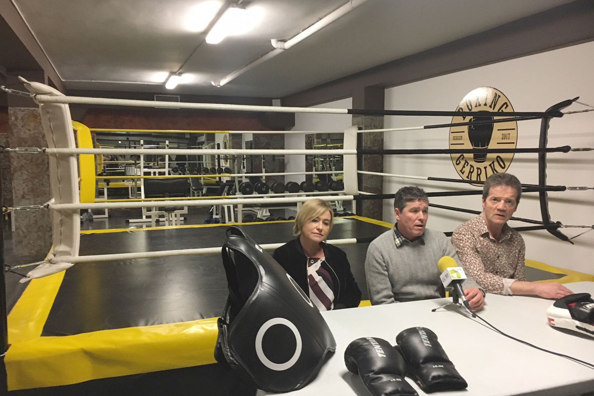 Estrenado el nuevo gimnasio de Boxing en el polideportivo Antzizar