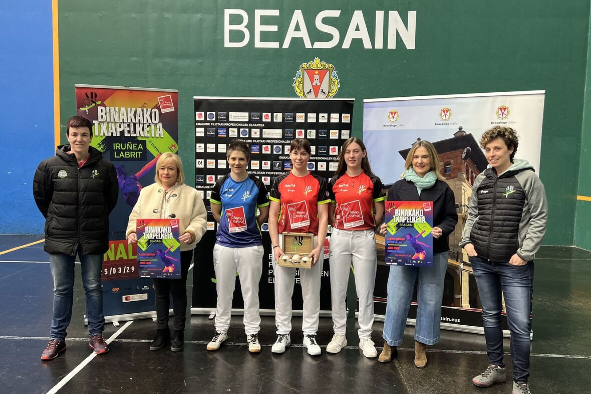 Beasain acoge la jornada decisiva del campeonato femenino de pelota por parejas